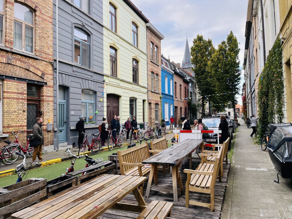 Streets experiments per la mobilità sostenibile e la socialità